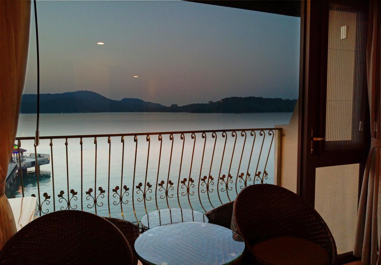 Ming Yue Hu Hotel Yuchi Exterior foto